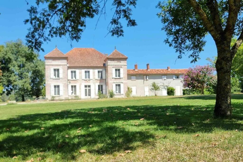 Chateau D'Issandou Golfech Eksteriør billede